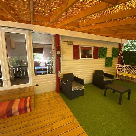 Mobil Home Au Camping Sellig Le Muy Luaran gambar