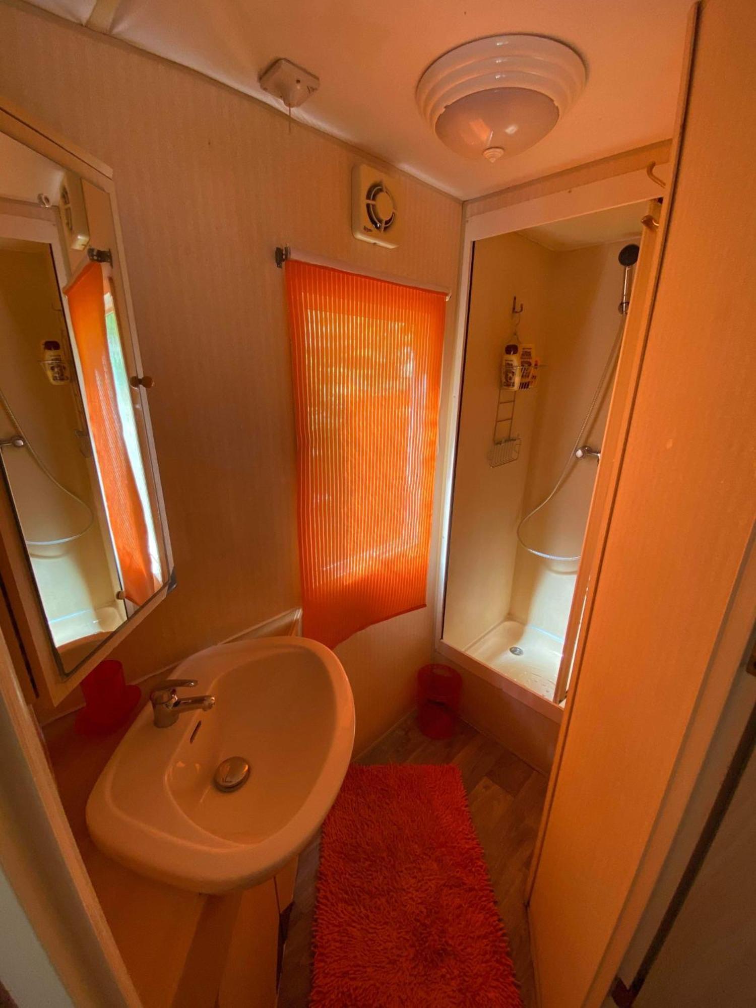 Mobil Home Au Camping Sellig Le Muy Luaran gambar
